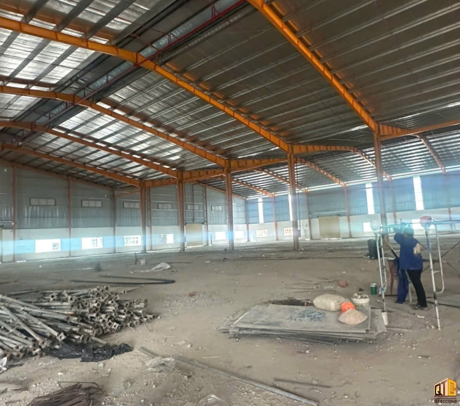 THI CÔNG NHÀ XƯỞNG LONG AN